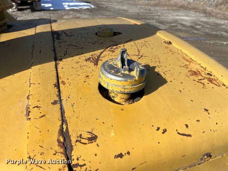 image for item MW9464 Caterpillar D9H  dozer