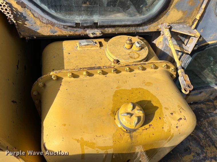 image for item MW9464 Caterpillar D9H  dozer