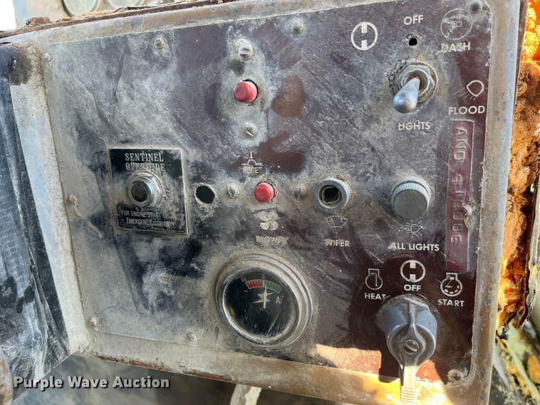 image for item MW9464 Caterpillar D9H  dozer