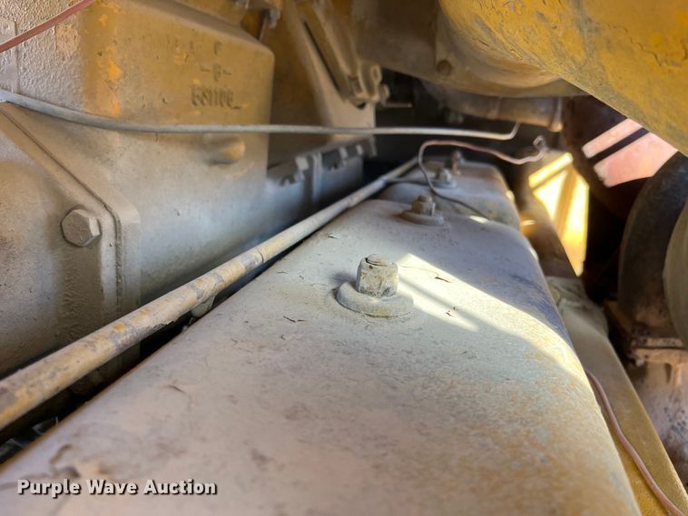 image for item MW9464 Caterpillar D9H  dozer