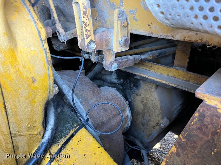 image for item MW9464 Caterpillar D9H  dozer