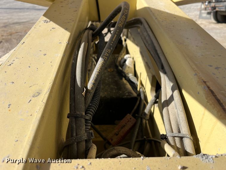 image for item MW9465 2013 JLG 2630 ES  scissor lift