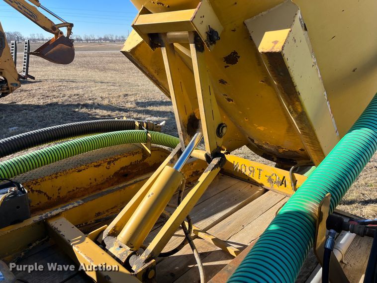 image for item MW9469 Vac-Tron PDM-500  vacuum excavator