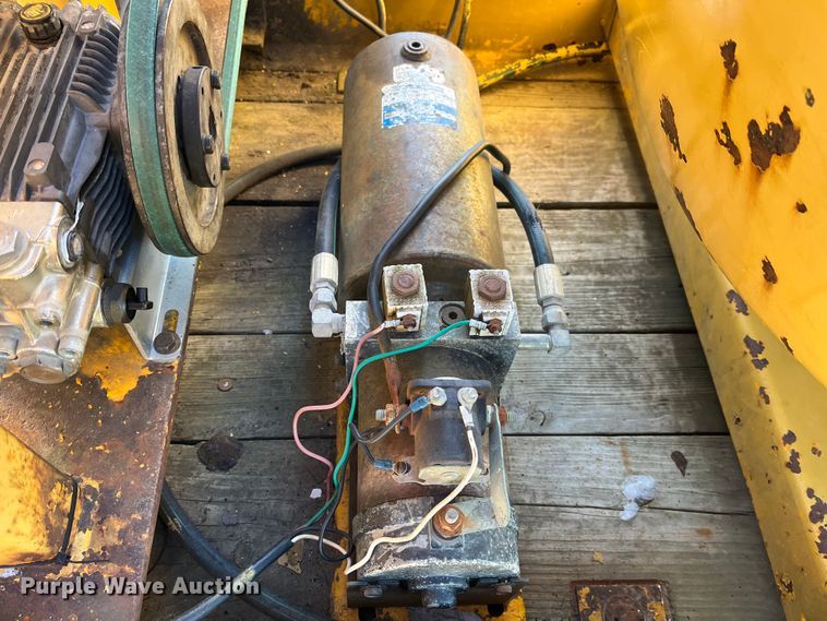 image for item MW9469 Vac-Tron PDM-500  vacuum excavator