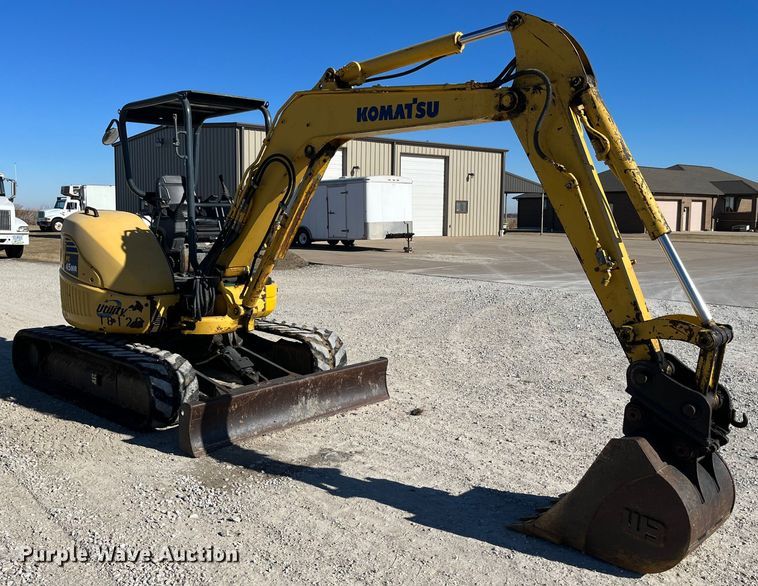 image for item MW9473 2003 Komatsu PC45MR-1F  mini excavator