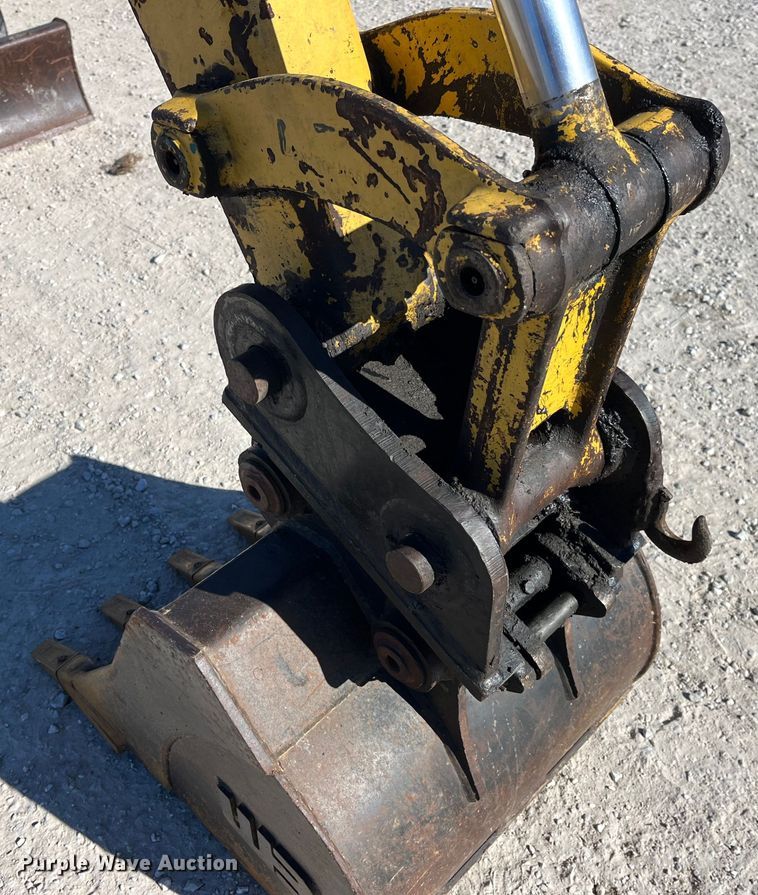 image for item MW9473 2003 Komatsu PC45MR-1F  mini excavator