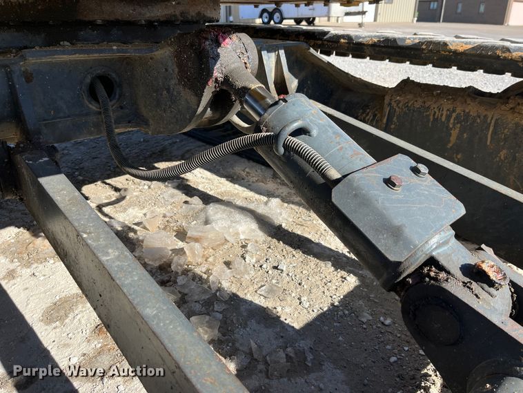 image for item MW9473 2003 Komatsu PC45MR-1F  mini excavator