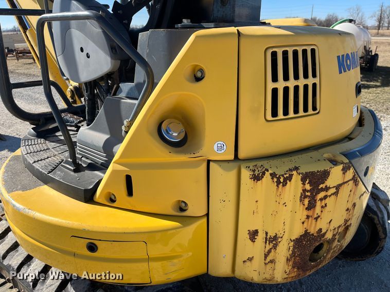 image for item MW9473 2003 Komatsu PC45MR-1F  mini excavator