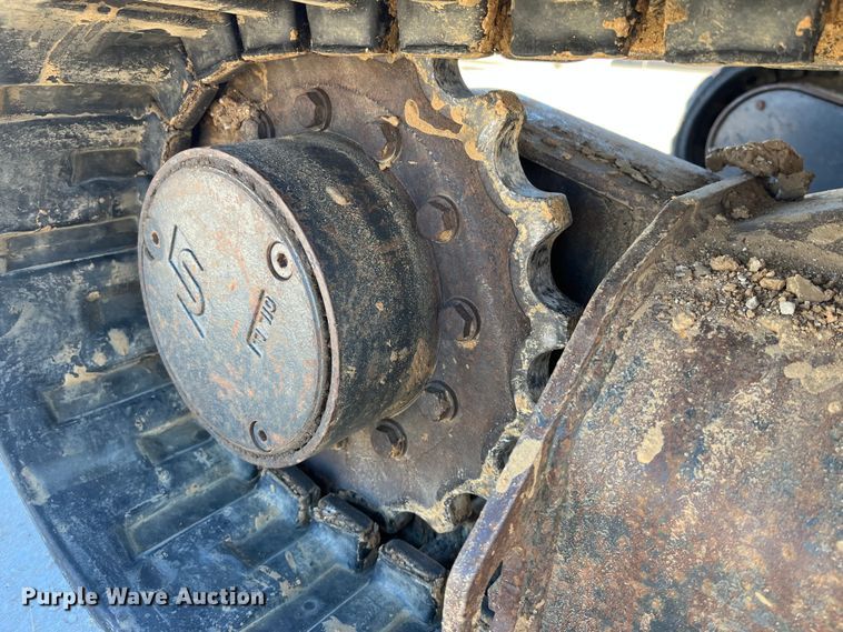 image for item MW9473 2003 Komatsu PC45MR-1F  mini excavator