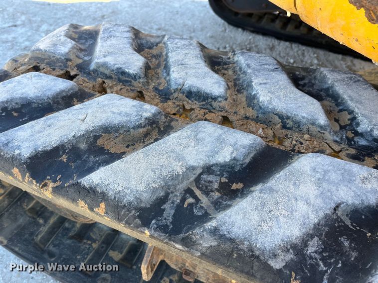 image for item MW9473 2003 Komatsu PC45MR-1F  mini excavator