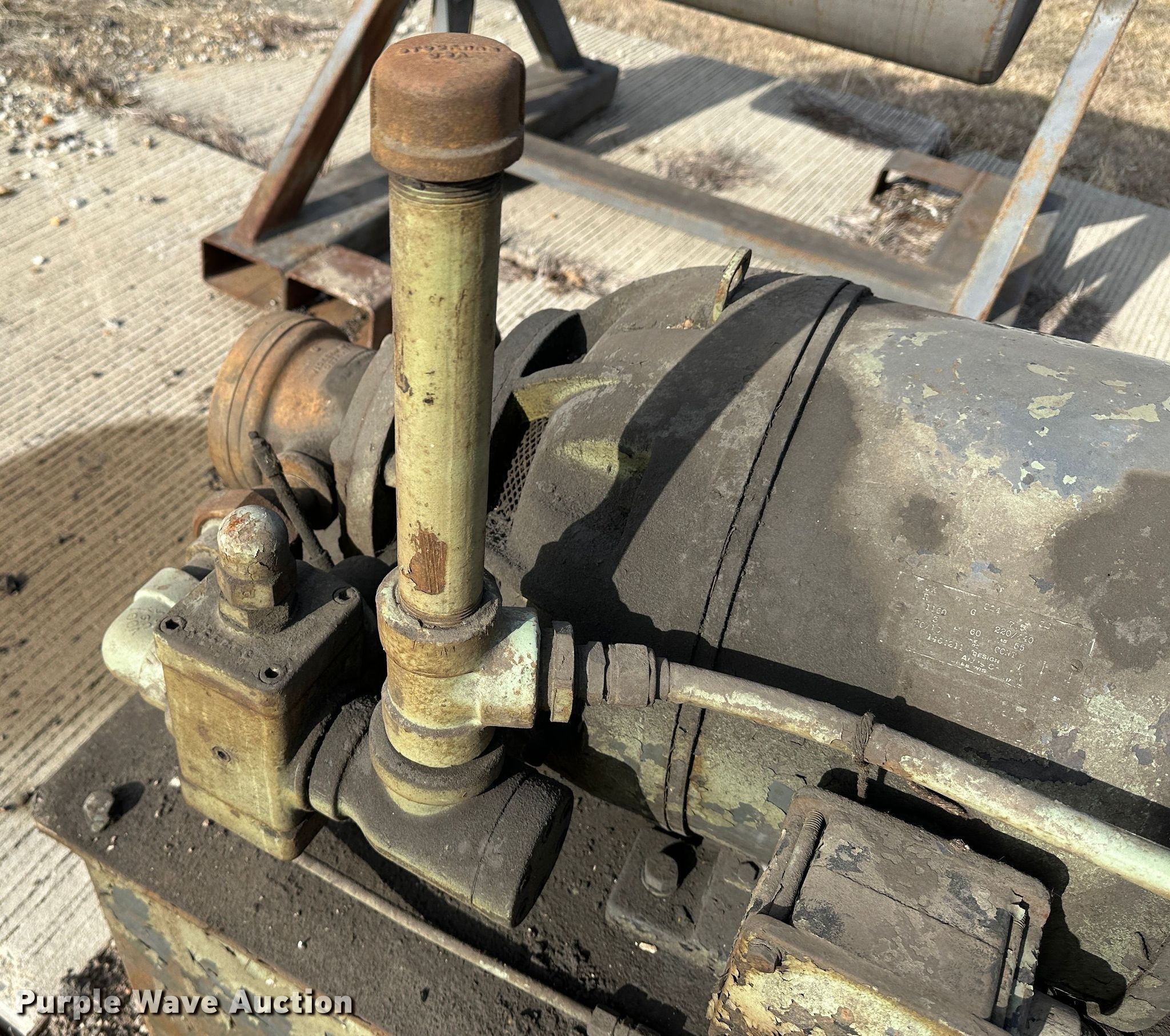 Tools in Tonganoxie, KS Item LT9396 sold Purple Wave