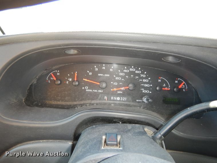 image for item DI6871 2005 Ford E450 Super Duty  school bus