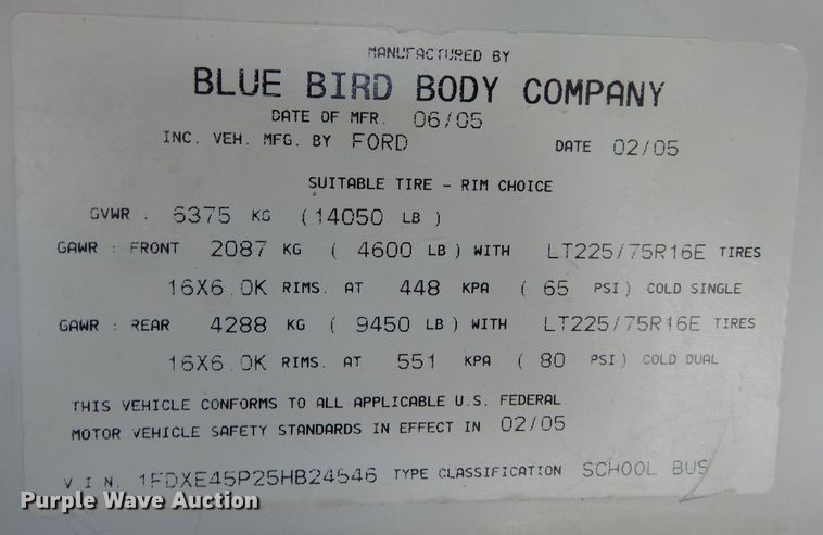 image for item DI6871 2005 Ford E450 Super Duty  school bus