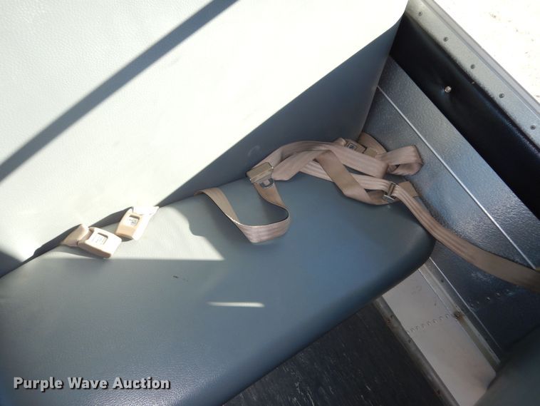 image for item DI6871 2005 Ford E450 Super Duty  school bus