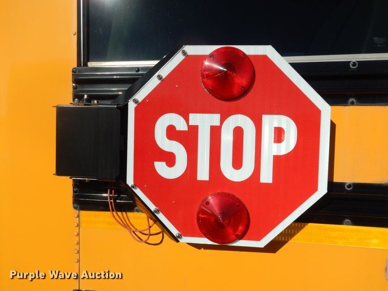 image for item DI6871 2005 Ford E450 Super Duty  school bus