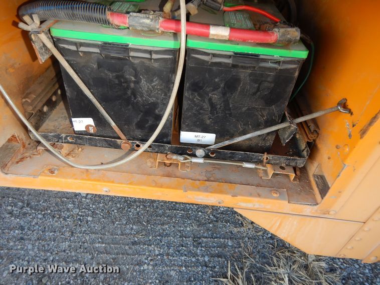 image for item DI6871 2005 Ford E450 Super Duty  school bus