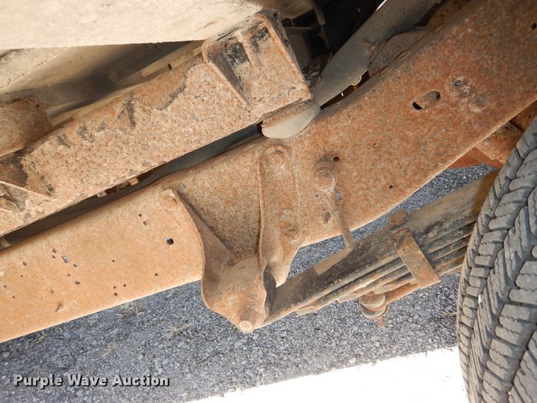 image for item DI6871 2005 Ford E450 Super Duty  school bus