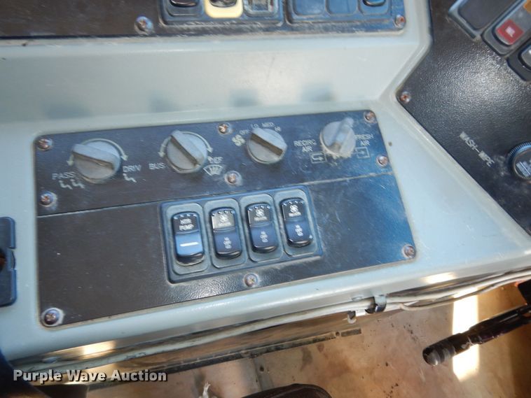 image for item DI6933 2007 Blue Bird Vision  school bus