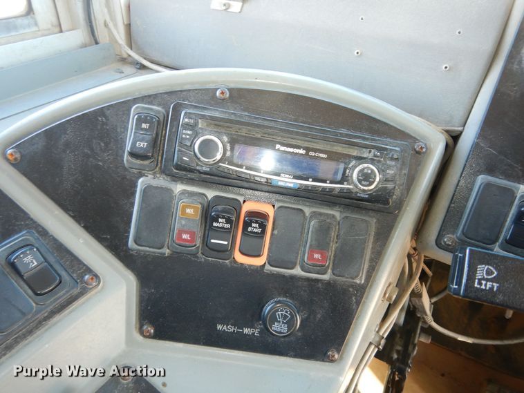 image for item DI6933 2007 Blue Bird Vision  school bus