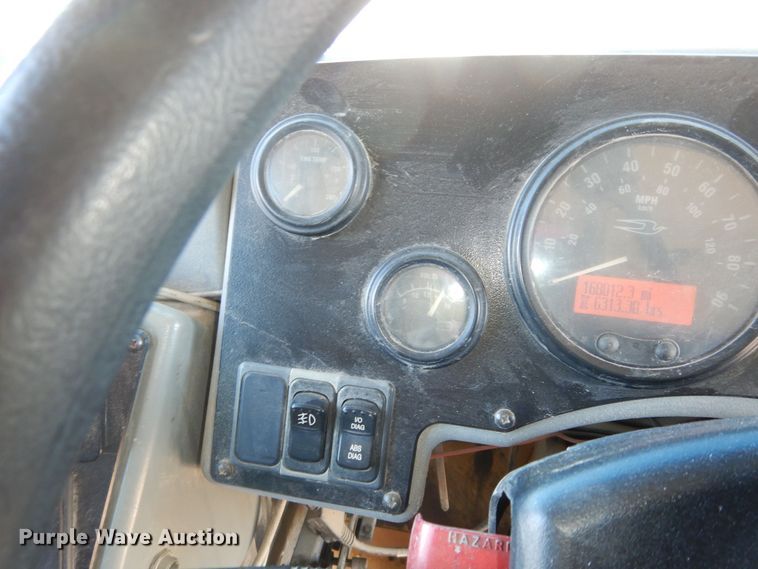 image for item DI6933 2007 Blue Bird Vision  school bus