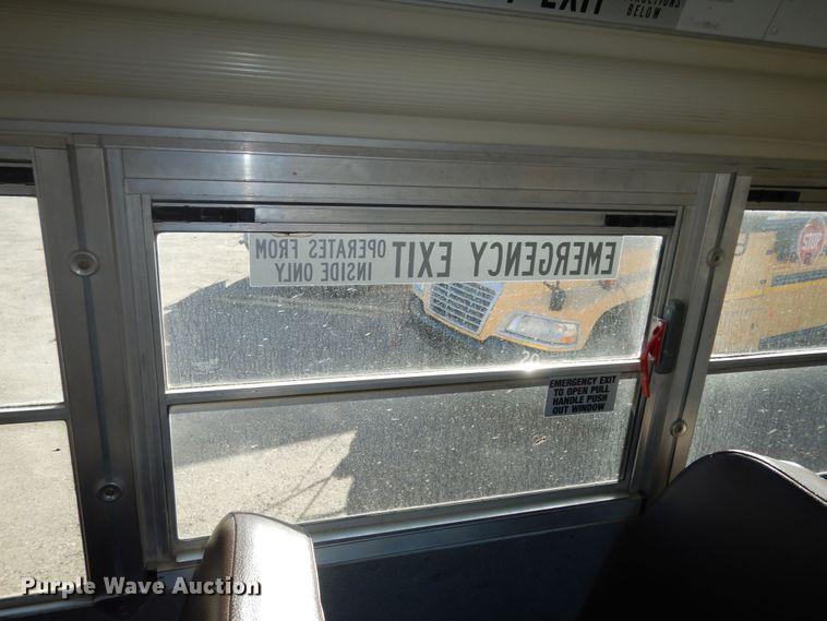 image for item DI6933 2007 Blue Bird Vision  school bus