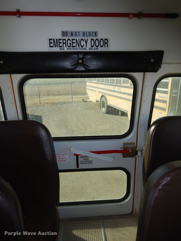 image for item DI6933 2007 Blue Bird Vision  school bus