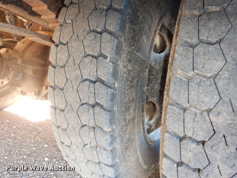 image for item DI6933 2007 Blue Bird Vision  school bus