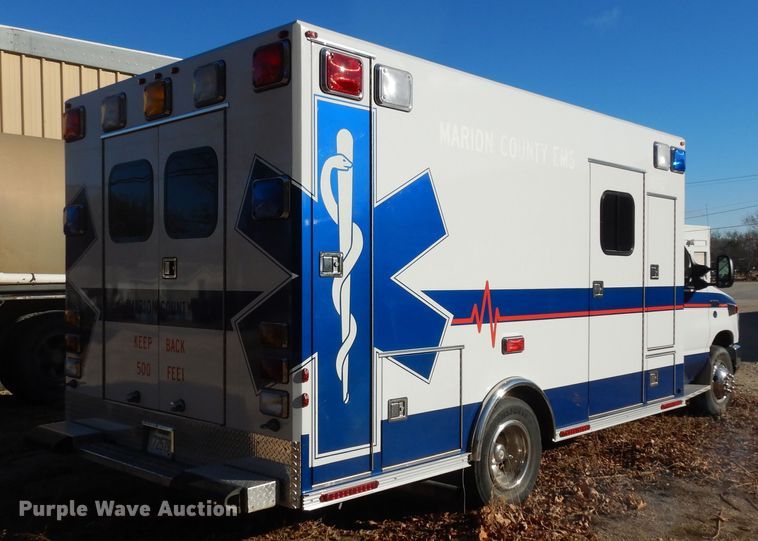 image for item DK7493 2008 Ford E450 Super Duty  ambulance