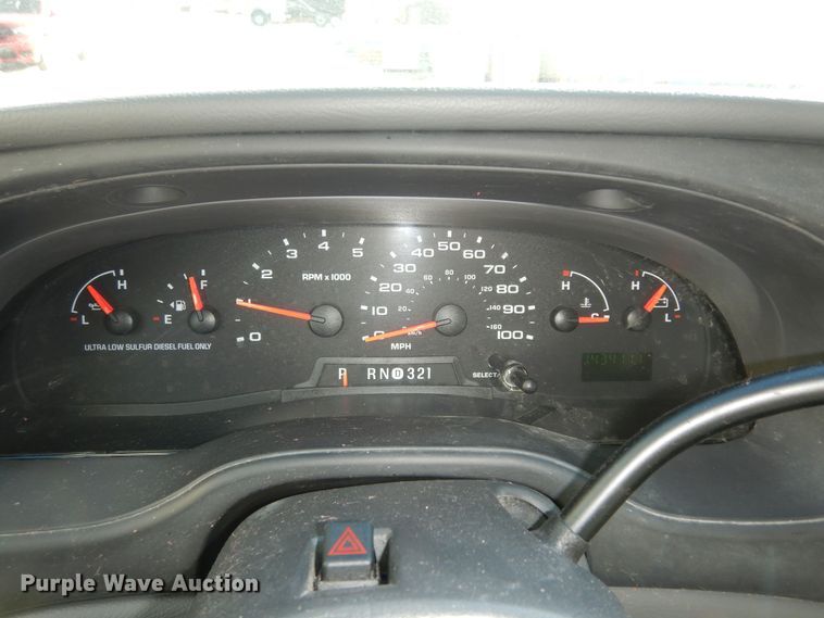 image for item DK7493 2008 Ford E450 Super Duty  ambulance