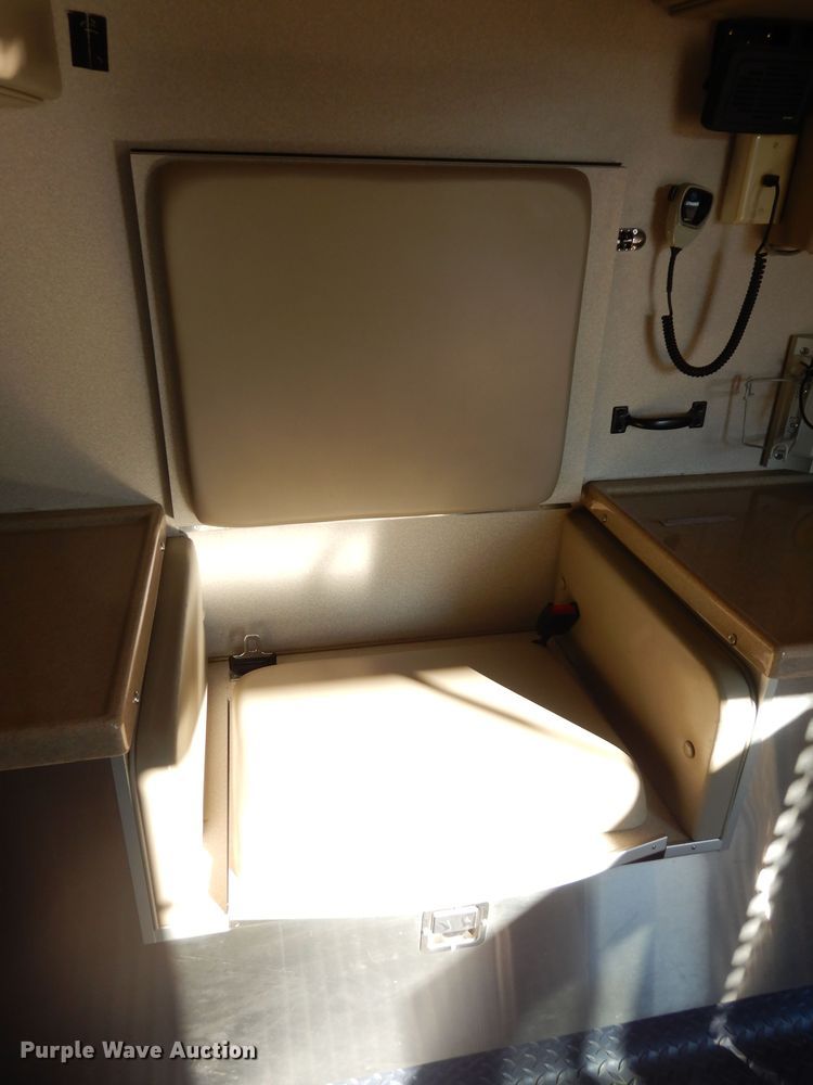 image for item DK7493 2008 Ford E450 Super Duty  ambulance