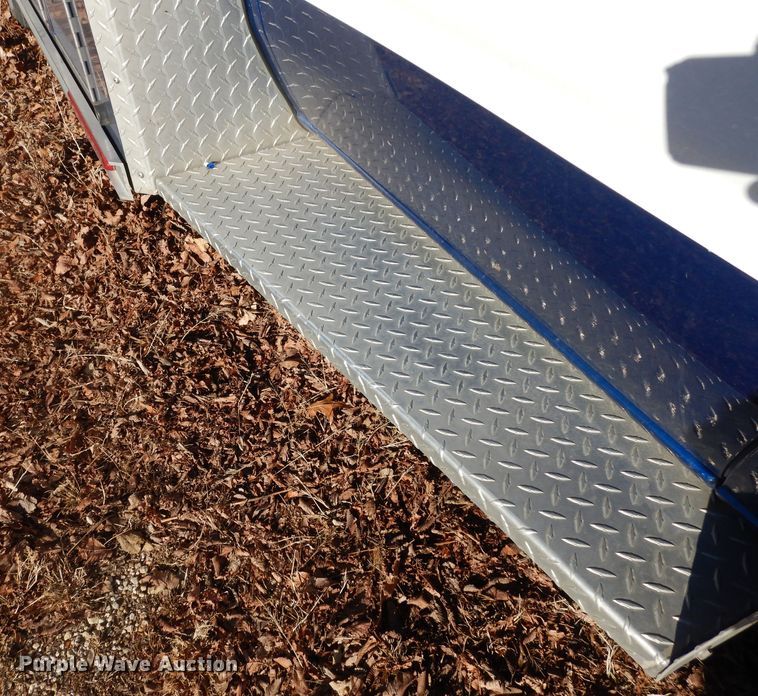 image for item DK7493 2008 Ford E450 Super Duty  ambulance