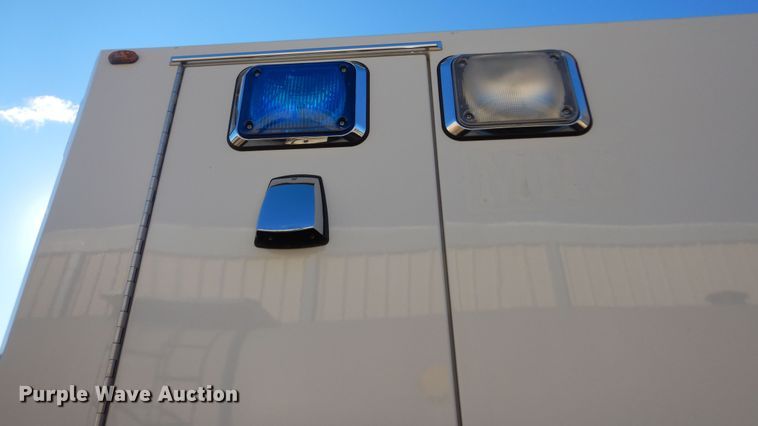 image for item DK7493 2008 Ford E450 Super Duty  ambulance