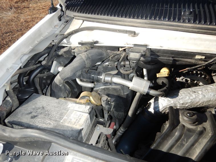 image for item DK7493 2008 Ford E450 Super Duty  ambulance