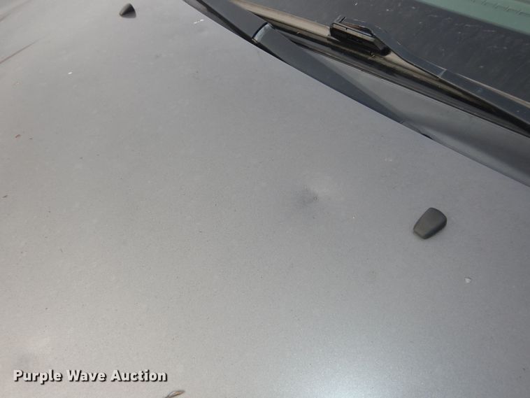 image for item DK7510 2005 Toyota Sienna LE  van