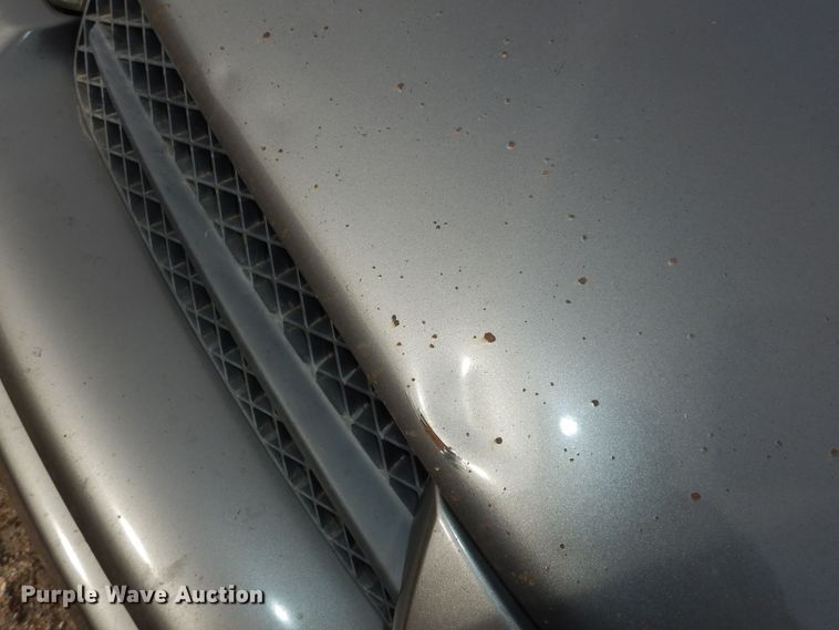 image for item DK7510 2005 Toyota Sienna LE  van