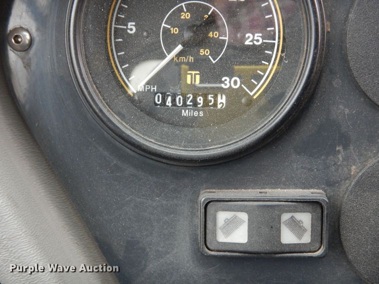 image for item DK7592 2015 Global M3  street sweeper truck