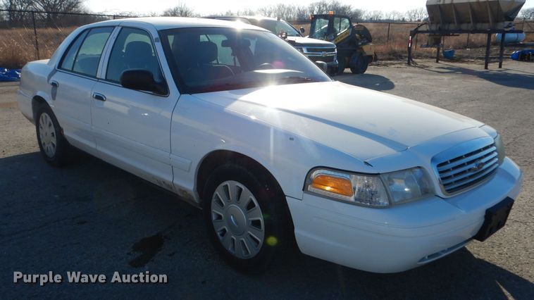 image for item DK7596 2007 Ford Crown Victoria Police Interceptor