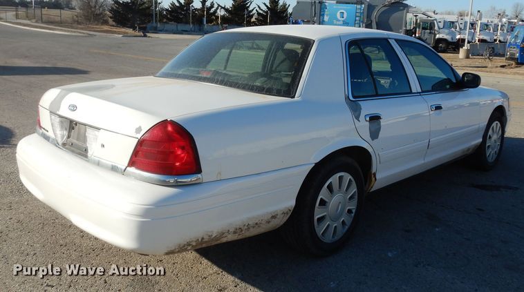 image for item DK7596 2007 Ford Crown Victoria Police Interceptor