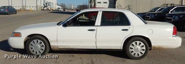 image for item DK7596 2007 Ford Crown Victoria Police Interceptor