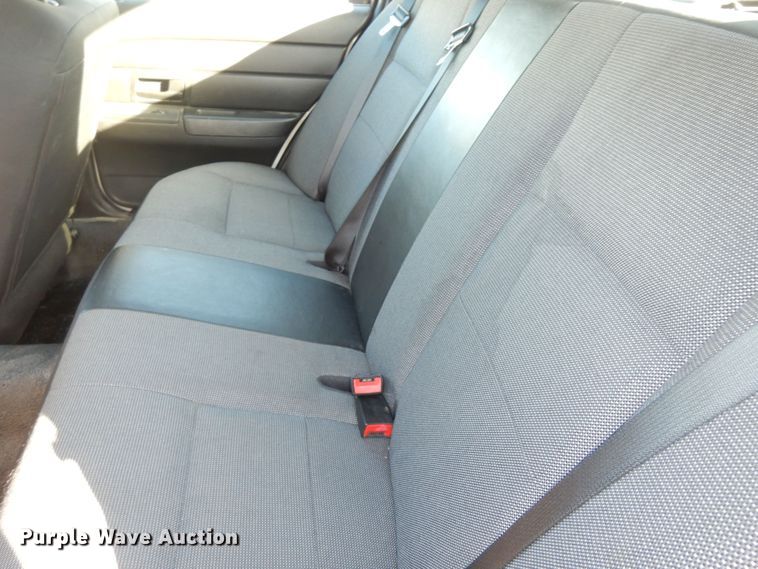 image for item DK7596 2007 Ford Crown Victoria Police Interceptor