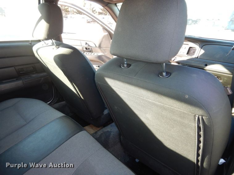 image for item DK7596 2007 Ford Crown Victoria Police Interceptor