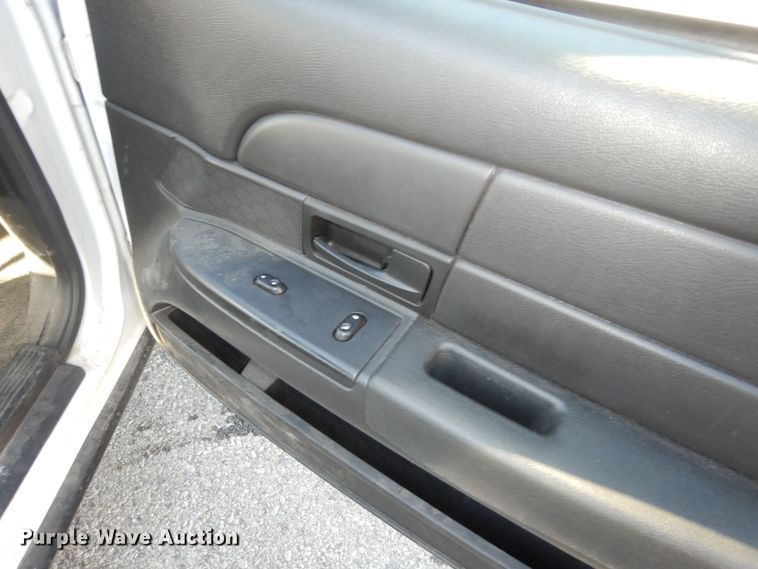 image for item DK7596 2007 Ford Crown Victoria Police Interceptor