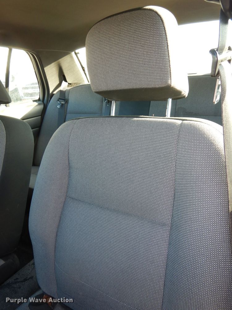 image for item DK7596 2007 Ford Crown Victoria Police Interceptor