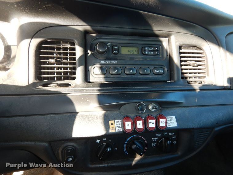 image for item DK7596 2007 Ford Crown Victoria Police Interceptor