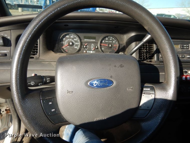 image for item DK7596 2007 Ford Crown Victoria Police Interceptor