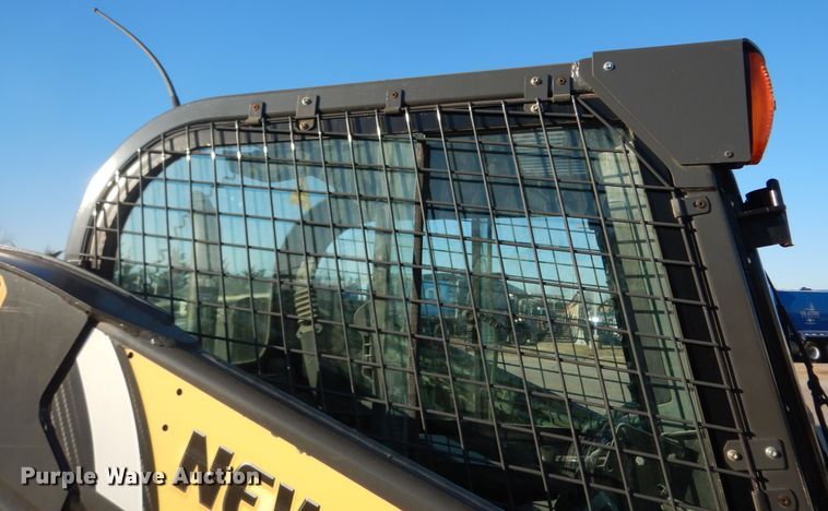 image for item DK7597 2012 New Holland L225  skid steer loader