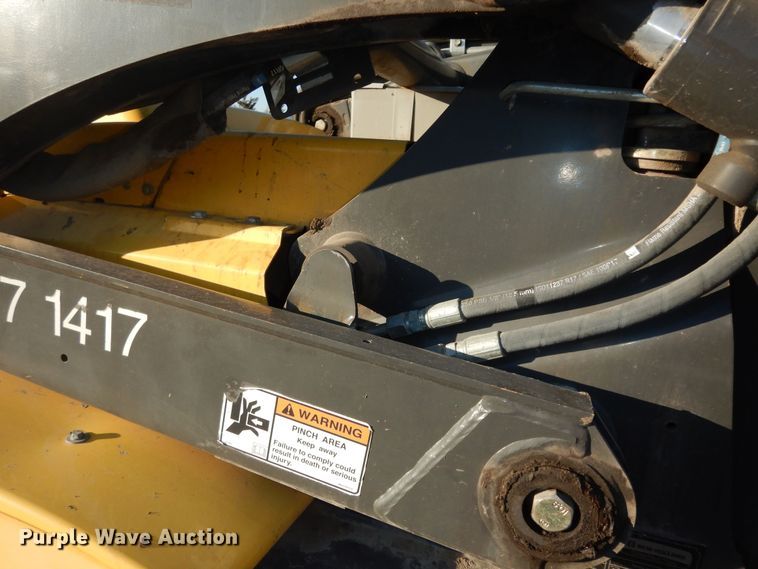 image for item DK7597 2012 New Holland L225  skid steer loader