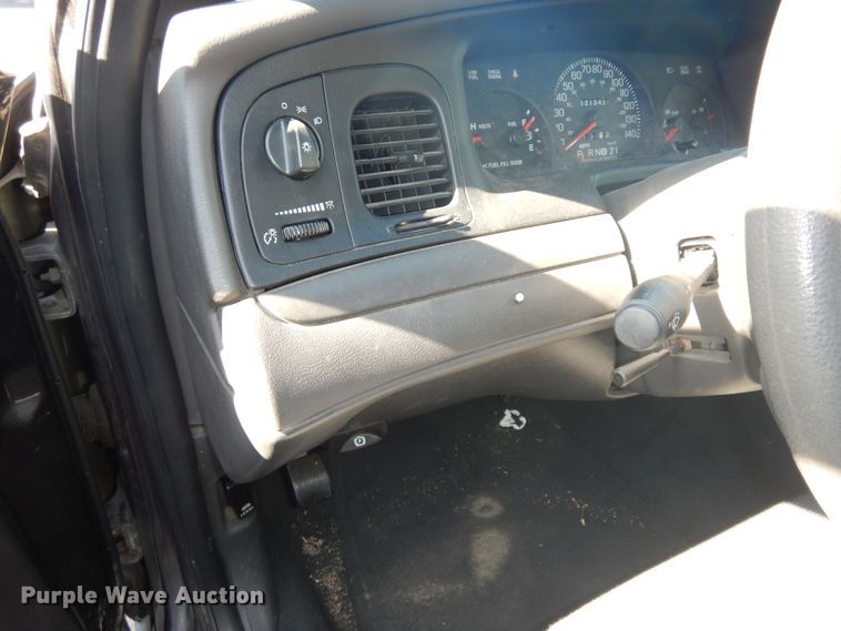 image for item DK7612 2005 Ford Crown Victoria Police Interceptor