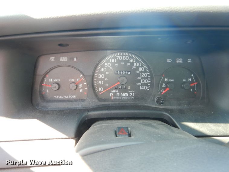 image for item DK7612 2005 Ford Crown Victoria Police Interceptor