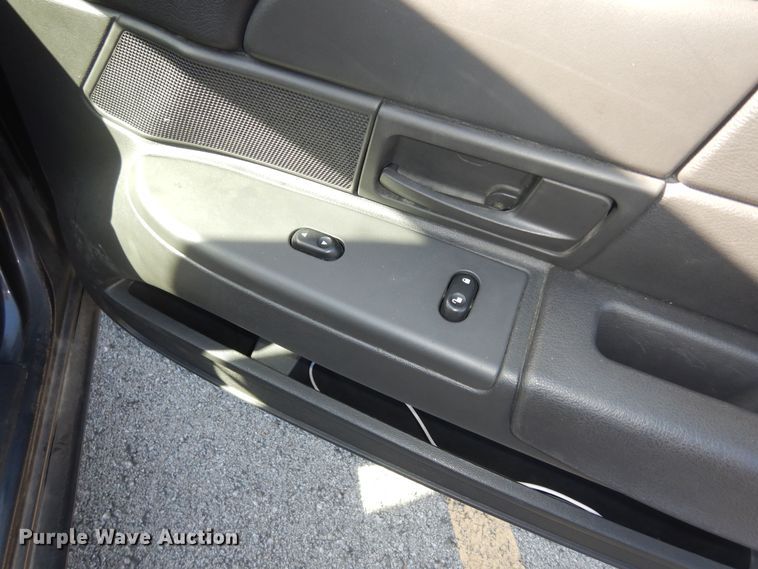 image for item DK7612 2005 Ford Crown Victoria Police Interceptor